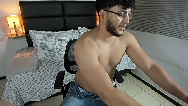 mike foxxx  online show from 01.10.26