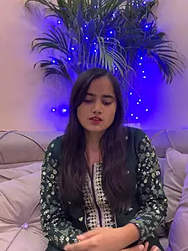 cute-kh online show from 12.01.25