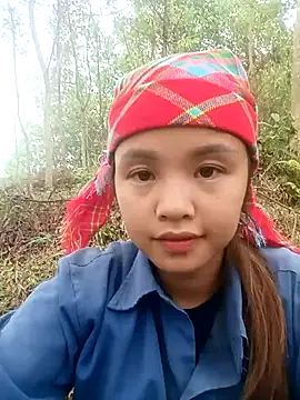 Pretty-haert online show from 12.17.25