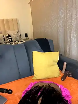 Fancy Face28 online show from 12.14.25