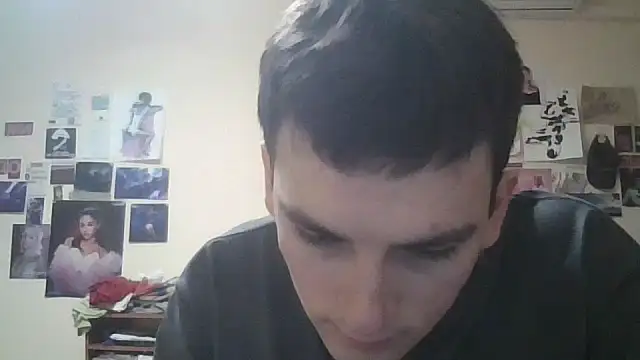 Snapshot of leo_cutie chatting on 02.04.26 leo cutie online show from 02.04.26