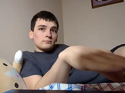 Snapshot of leo_cutie chatting on 02.08.26 leo cutie online show from 02.08.26