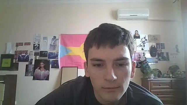 Snapshot of leo_cutie chatting on 02.14.26 leo cutie online show from 02.14.26