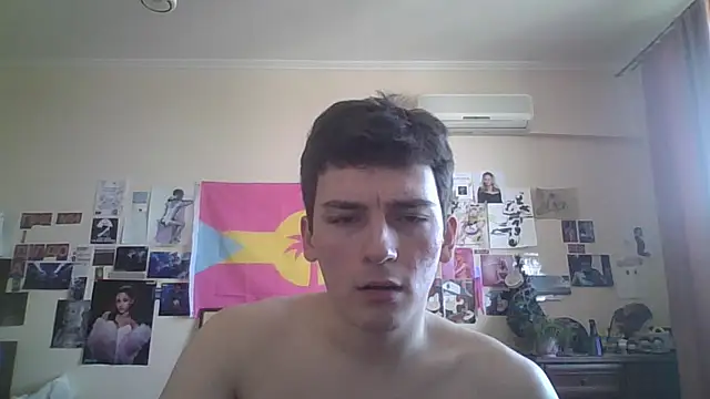 Snapshot of leo_cutie chatting on 03.01.26 leo cutie online show from 03.01.26