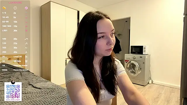 WhiteNoiseJoy online show from 01.12.26