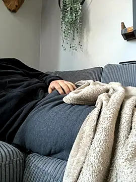 Snapshot of cumshotdanny20 chatting on 12.04.25 cumshotdanny20 online show from 12.04.25