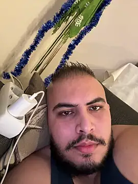 Snapshot of Darnold007 chatting on 12.13.25 Darnold007 online show from 12.13.25