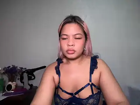 Tina Slick online show from 05.11.26