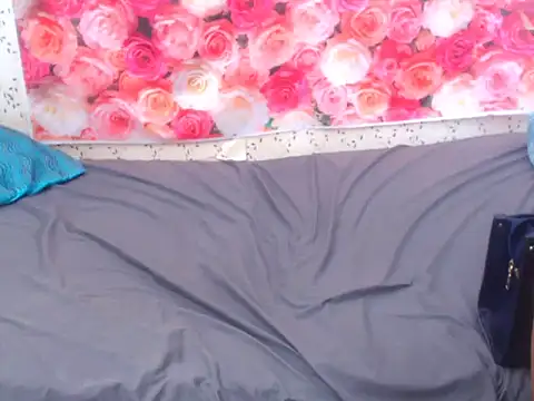 Snapshot of Bootyylicious chatting on 02.05.26 Bootyylicious online show from 02.05.26