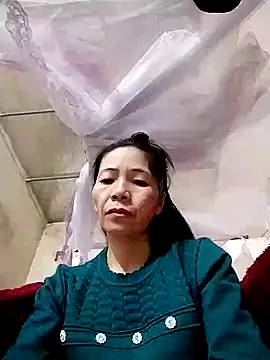 Snapshot of Cool-iponk chatting on 12.05.25 Cool-iponk online show from 12.05.25