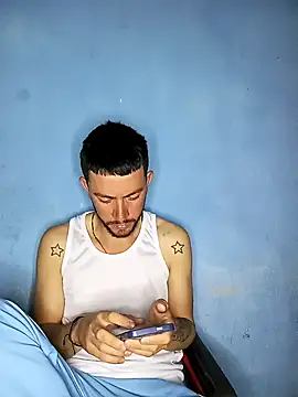 30 GLADIADOR online show from 12.02.25