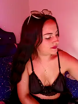 MisNicol online show from 12.03.25