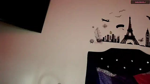 MisNicol online show from 12.22.25