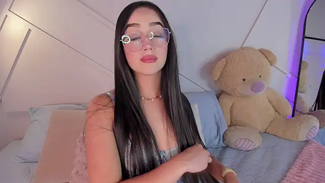 Snapshot of GisellePalmer_88 chatting on 03.09.26 GisellePalmer 88 online show from 03.09.26