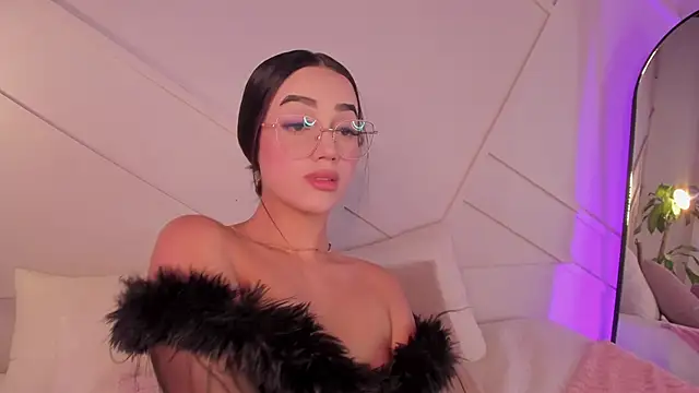 Snapshot of GisellePalmer_88 chatting on 04.03.26 GisellePalmer 88 online show from 04.03.26