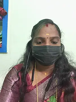 Snapshot of Tamil_Pallavi chatting on 06.25.26 Tamil Pallavi online show from 06.25.26