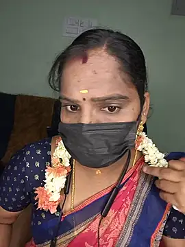 Snapshot of Tamil_Pallavi chatting on 07.11.26 Tamil Pallavi online show from 07.11.26