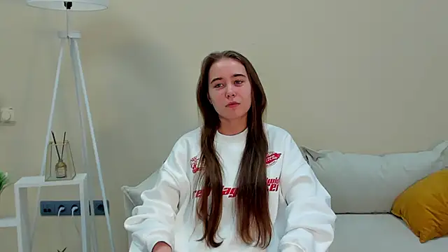 MurielHartnell online show from 12.05.25