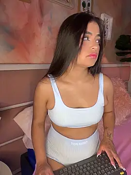 EvaBlazeXXX online show from 04.14.26