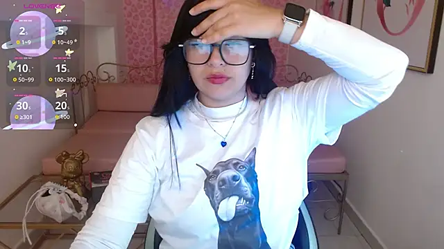 Nina harpper  online show from 03.14.26