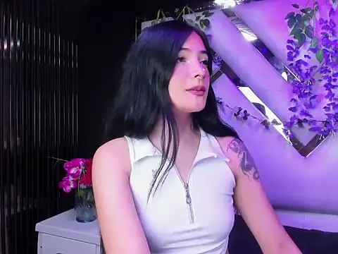 liinzy rouse69 online show from 02.27.26