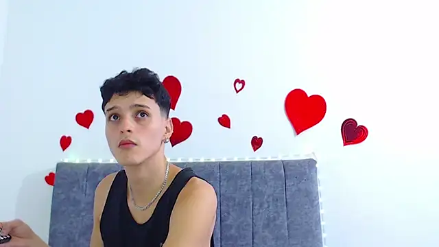hottie couplee online show from 06.30.26