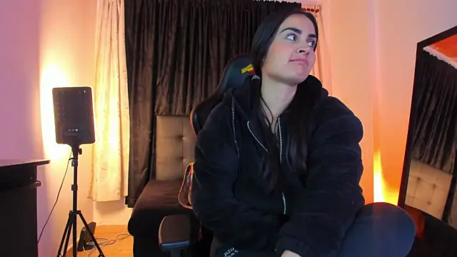 liaa herrera online show from 12.03.25