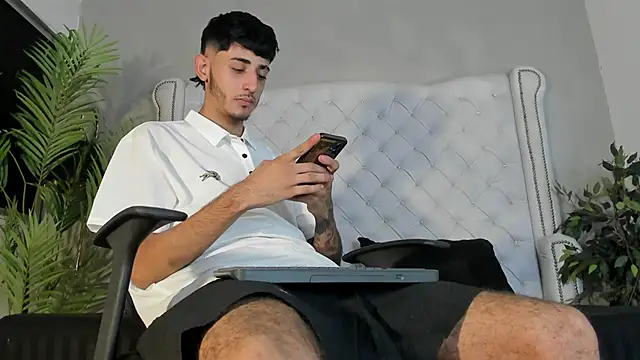 martonny25 online show from 12.03.25