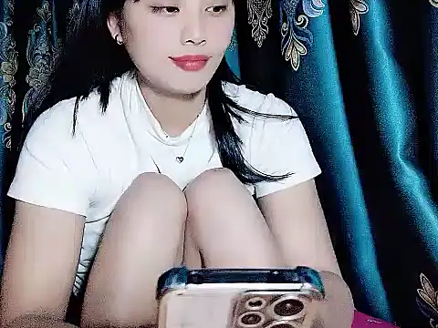 Snapshot of Nana569 chatting on 02.14.26 Nana569 online show from 02.14.26