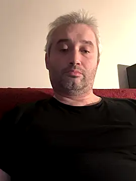 Snapshot of Olomoucak1982 chatting on 12.16.25 Olomoucak1982 online show from 12.16.25