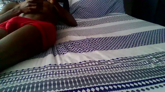 Snapshot of Piazza21 chatting on 02.16.26 Piazza21 online show from 02.16.26