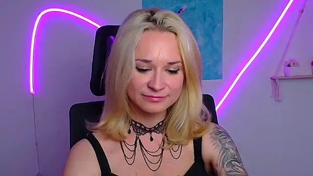 Melodie Aster online show from 05.02.26