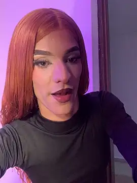 Snapshot of veronicarose_ chatting on 12.15.25 veronicarose online show from 12.15.25