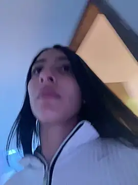 lya  brown online show from 04.07.26