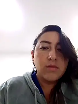 Valeria montana  online show from 04.01.26