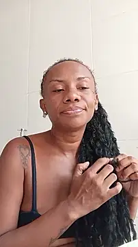 Snapshot of GrethaVianna chatting on 02.03.26 GrethaVianna online show from 02.03.26