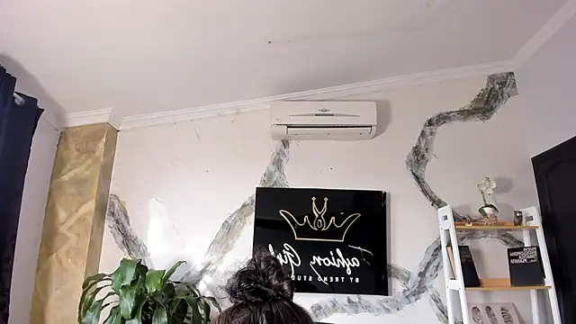 melodysnow  online show from 01.08.26