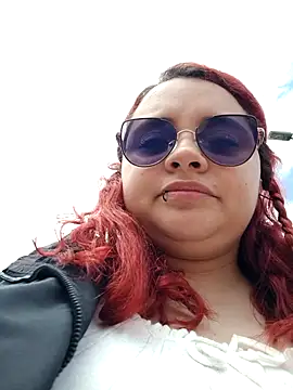 mia-curvy online show from 12.04.25