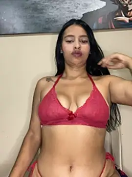 Snapshot of Jennmyller_ chatting on 04.06.26 Jennmyller online show from 04.06.26