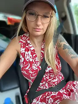Betsy online show from 08.03.26