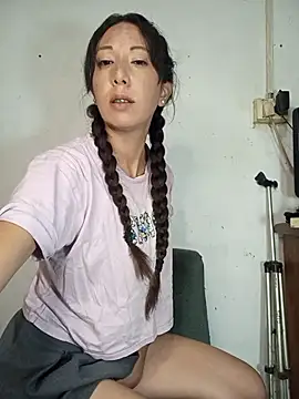 Snapshot of Cristal_azul777 chatting on 06.01.26 Cristal azul777 online show from 06.01.26