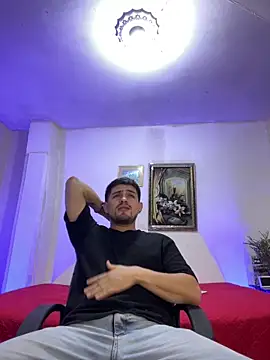 williamsmiiths16 online show from 02.10.26