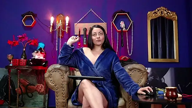 LunaTikka online show from 01.09.26