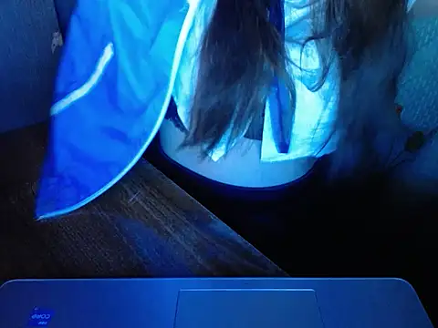 maian love online show from 03.21.26