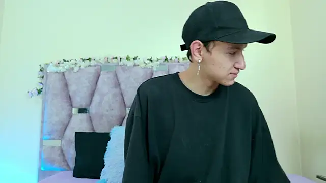 iris and damian online show from 02.11.26