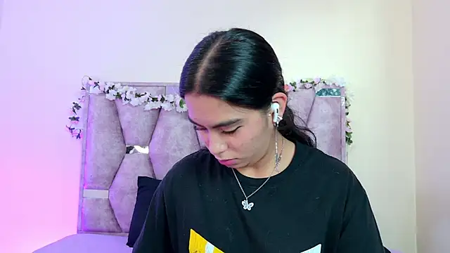 iris and damian online show from 03.16.26