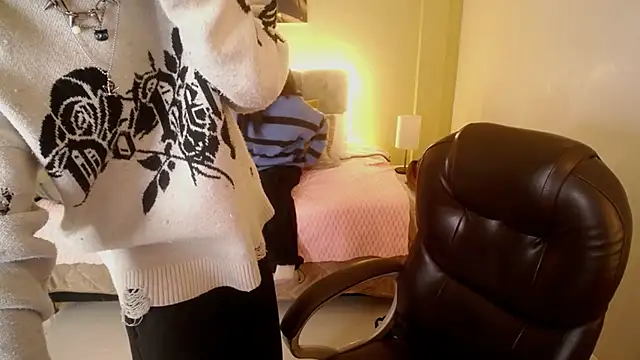 Eros Nyx  online show from 12.16.25