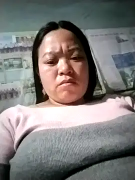 Snapshot of AlilaK2 chatting on 02.12.26 AlilaK2 online show from 02.12.26