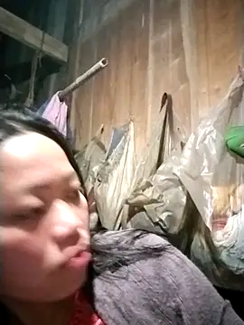 Snapshot of AlilaK2 chatting on 02.14.26 AlilaK2 online show from 02.14.26