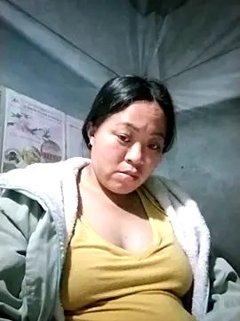 Snapshot of AlilaK2 chatting on 02.17.26 AlilaK2 online show from 02.17.26